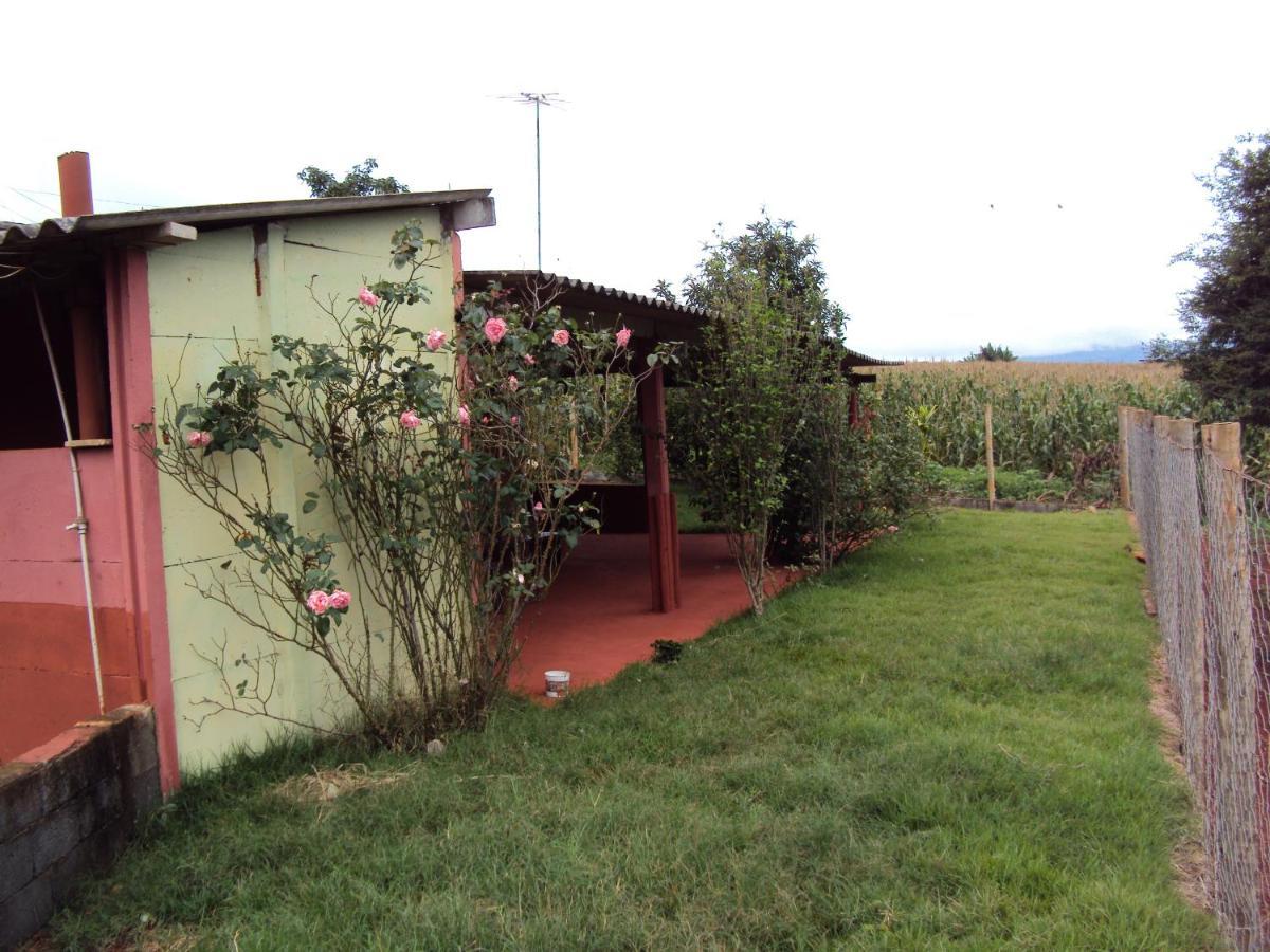 Sitio Sao Benedito Sao Roque de Minas Bagian luar foto